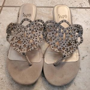 Rhinestone sandals 🌸🌷👡🌺🏵